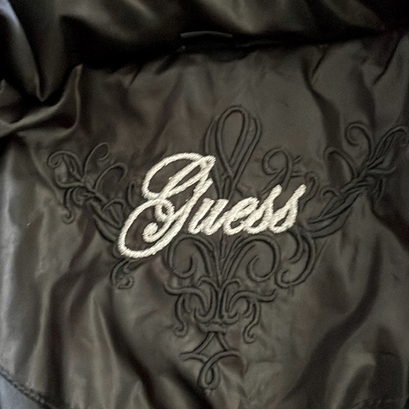 Guess Black Winter Puffer Jacket Size L - Picture 4 of 8
